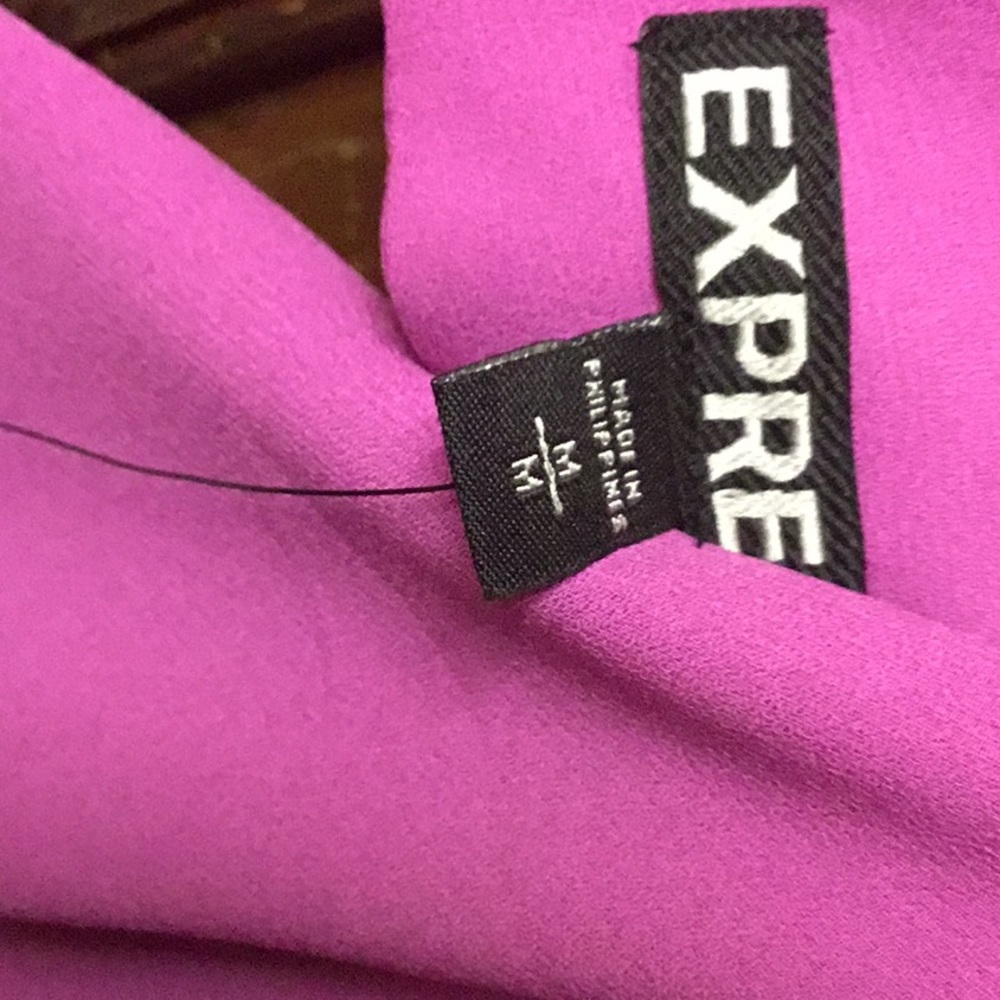 Express Top - Picture 2 of 4